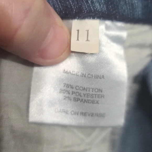 AKDMKS Jeans Womens Embroidered Pockets Size 11 EUC - Picture 6 of 8